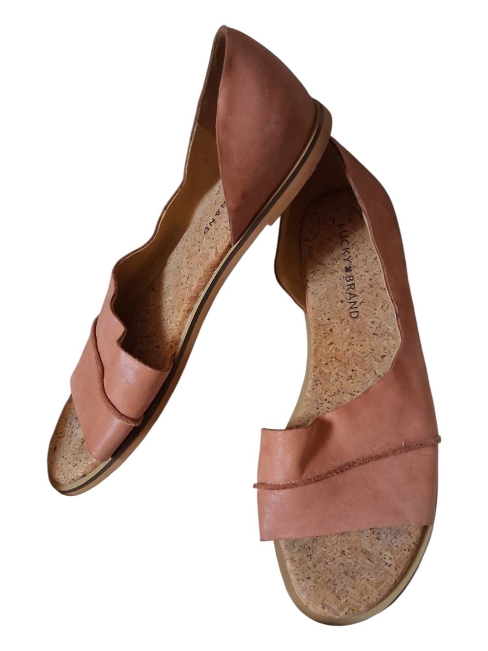 Lucky Brand Women's Peach-Tone Leather Flat Sandals size 9 New w/out box